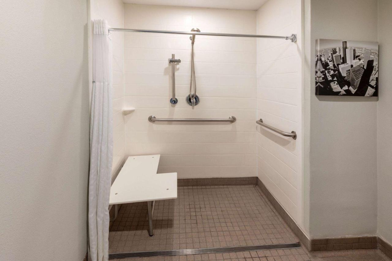 La Quinta By Wyndham Houston Nw Brookhollow Esterno foto